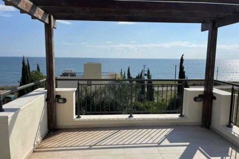 4 bedrooms House in Agios Theodoros, Cyprus No. 29302 11