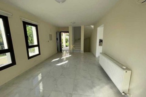 4 bedrooms House in Agios Theodoros, Cyprus No. 29302 5