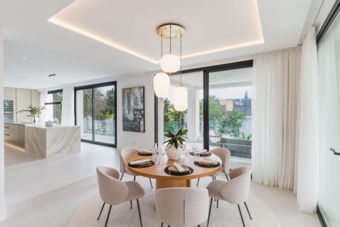 4 bedrooms Properties in Tan Xuan, Vietnam No. 92305 7