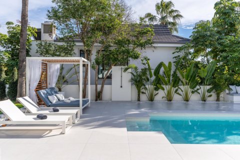 4 bedrooms Properties in Tan Xuan, Vietnam No. 92305 3