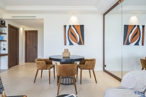 2 chambres Appartement à Cannes, France No. 67342 9