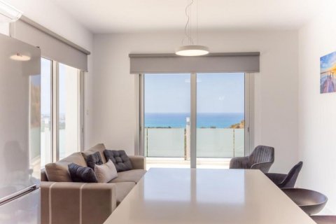 3 bedrooms Villa in Paphos, Cyprus No. 105463 4