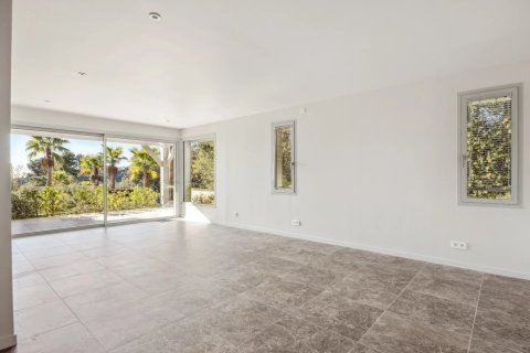 Квартира 550м² в Кань-сюр-Мер, Франция №84257 10