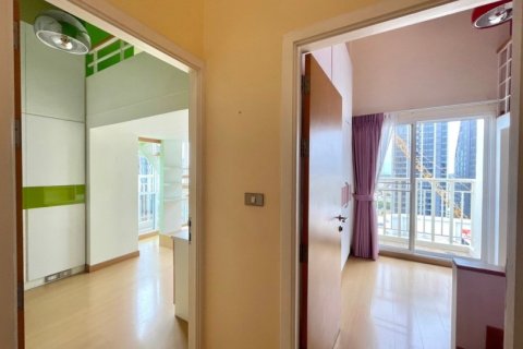 3 bedrooms Duplex in Bangkok, Thailand No. 96576 6