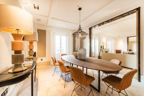 4 bedrooms Apartment in Thanh Son, Vietnam No. 26055 1