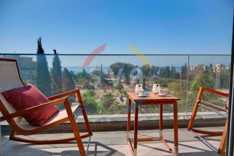 3 bedrooms Apartment in Germasogeia, Cyprus No. 82129 13