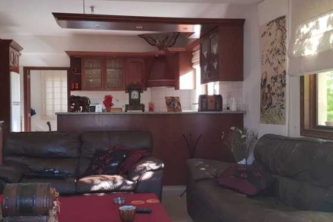 Вилла с 4 спальнями в Пареклисия, Кипр №84454 4