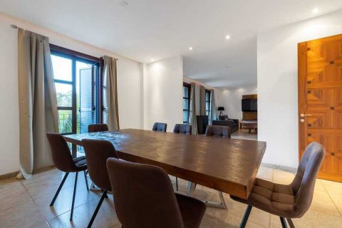 3 chambres Appartement à Pyrgos, Cyprus No. 43554 6