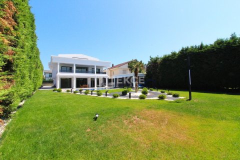 Вилла с 7 спальнями в Чавинь, Вьетнам №91162 5