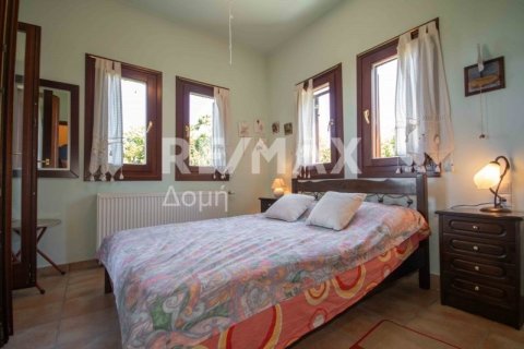 Дом с 4 спальнями в Магнисия, Греция №28006 16