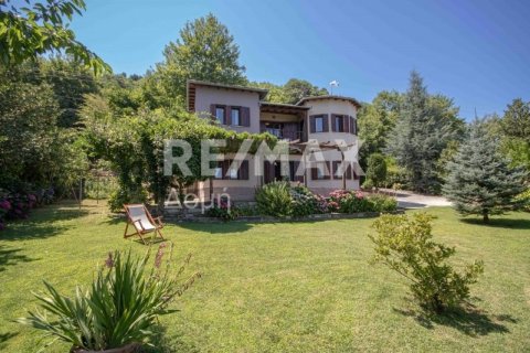 Дом с 4 спальнями в Магнисия, Греция №28006 1