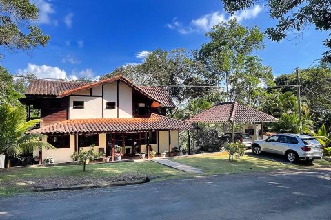 4 bedrooms House in El Arado, Panama No. 70601 15