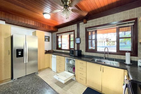 4 bedrooms House in El Arado, Panama No. 70601 17