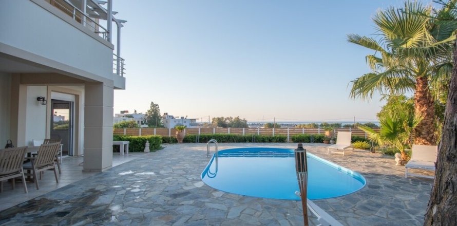 3 dormitorios Villa en Neapoli, Greece No. 122237