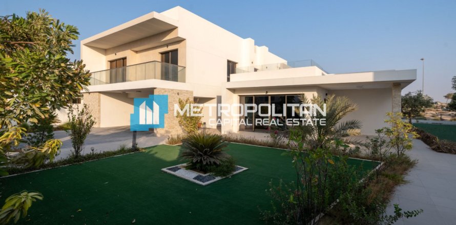 6 bedrooms Villa in Darna, Vietnam No. 116800