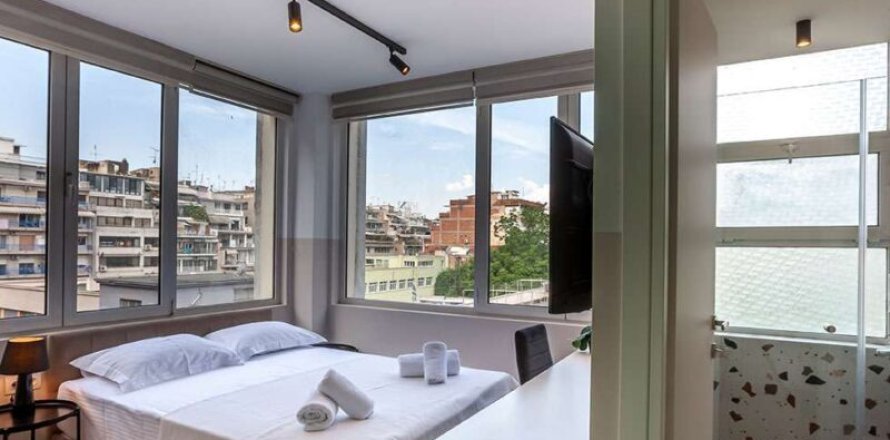 Studio Apartment in Thessaloniki, Greece No. 107282