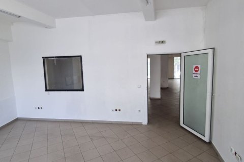 840m² Commercial property en Evosmos, Greece No. 108578 7