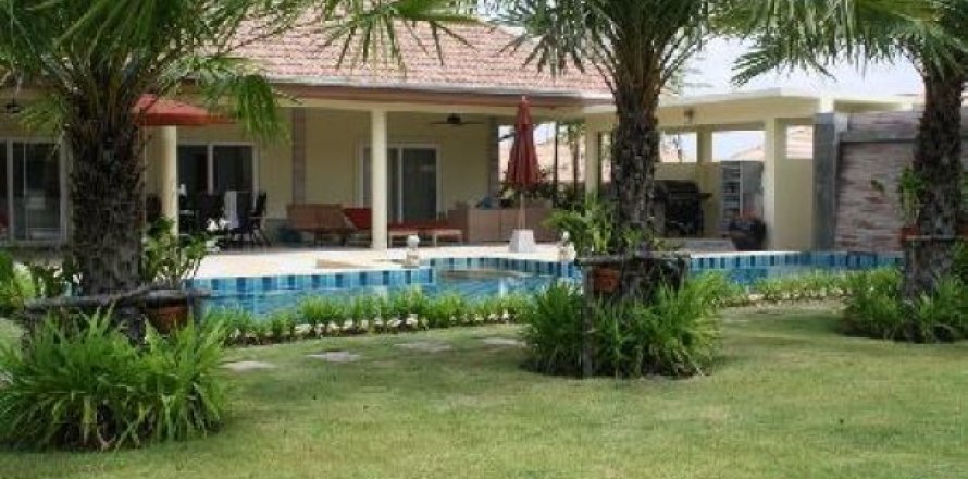 5 dormitorios Villa en Hua Hin, Thailand No. 96469