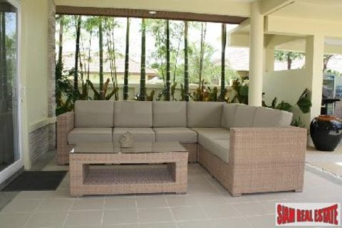 5 dormitorios Villa en Hua Hin, Thailand No. 96469 5