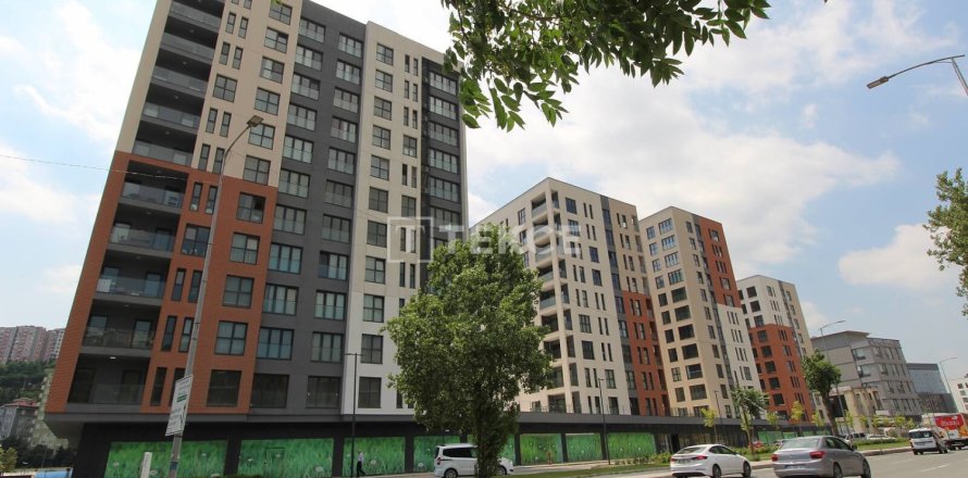 3 bedrooms Apartment in Istanbul, Turkey No. 86815