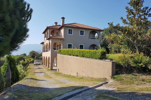 5 bedrooms Villa in Dion, Greece No. 56605 1