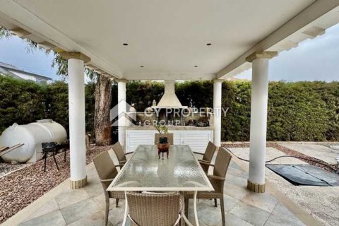 4 bedrooms House in Pervolia, Cyprus No. 100414 3