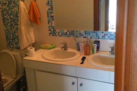 Дом с 4 спальнями в Иматия, Греция №58366 16