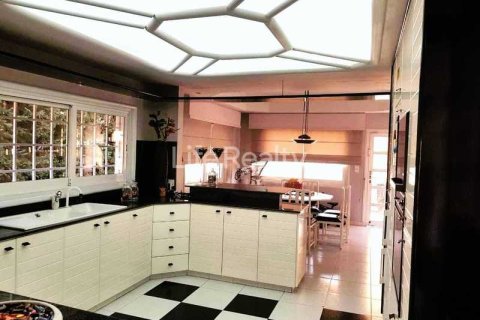 4 chambres House à Germasogeia, Cyprus No. 32001 8