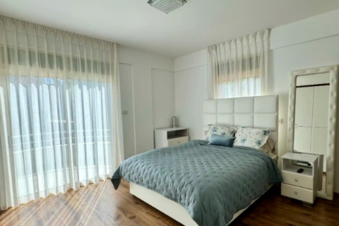 5 bedrooms Villa in Pyrgos, Cyprus No. 76556 13