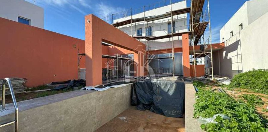 3 bedrooms House in Protaras, Cyprus No. 77960