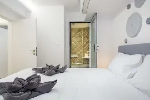 3 bedrooms Apartment in Athens, Greece No. 120864 9