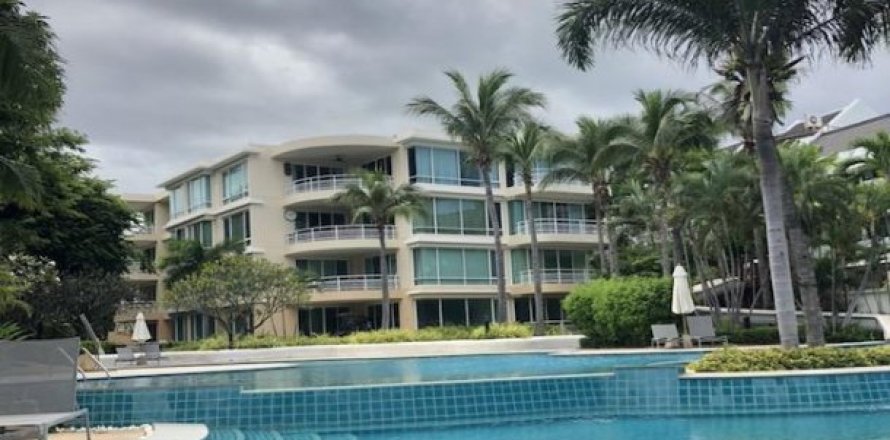 3 bedrooms Apartment in Hua Hin, Thailand No. 96115