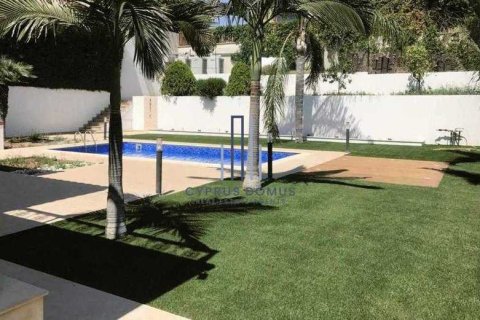 4 dormitorios House en Agios Tychonas, Cyprus No. 29273 3