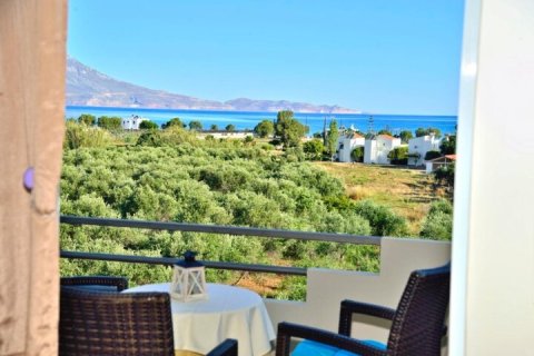 4 rooms Villa à Kolymvari, Greece No. 122294 22