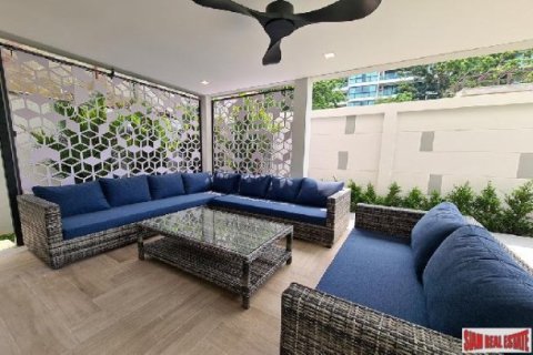 4 bedrooms Villa in Jomtien Beach, Thailand No. 96626 14