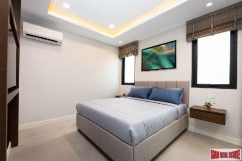 4 bedrooms Villa in Jomtien Beach, Thailand No. 96626 25