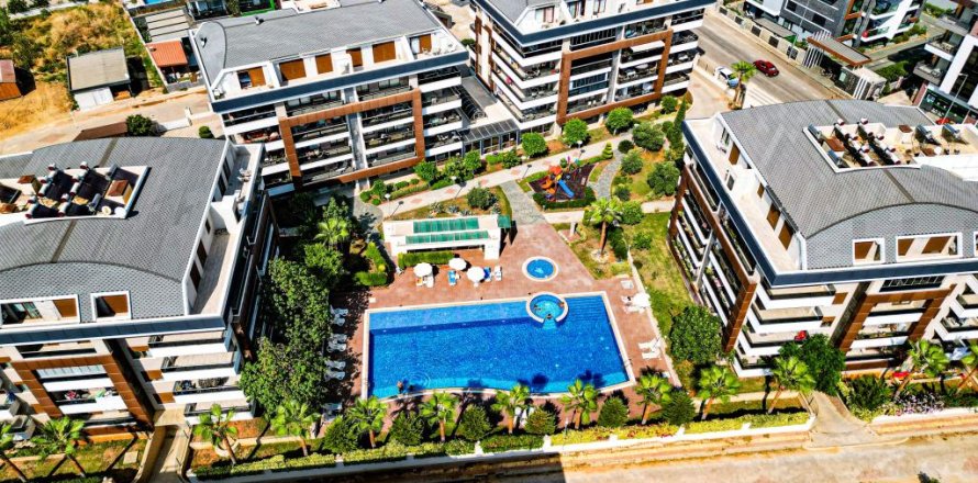 4 habitaciones Apartment en Oba, Turkey No. 21253