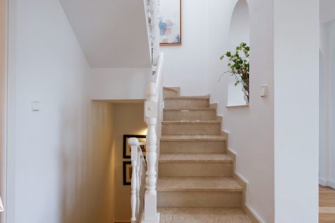 5 bedrooms Villa in Hiep Hoa, Vietnam No. 85812 30