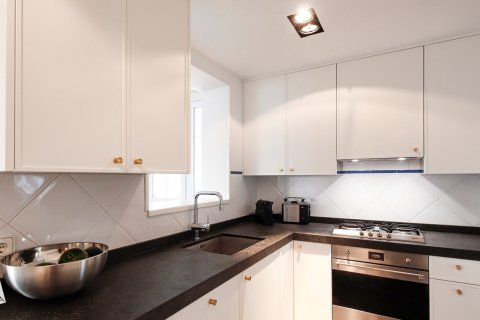 5 bedrooms Villa in Hiep Hoa, Vietnam No. 85812 17