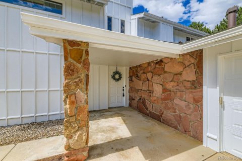 5 bedrooms House in Niwot, USA No. 104530 3