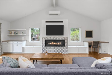 5 bedrooms House in Niwot, USA No. 104530 10