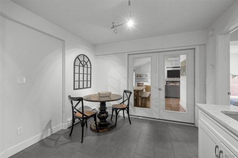 5 bedrooms House in Niwot, USA No. 104530 13