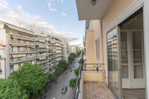 5 bedrooms Apartment in Thessaloniki, Greece No. 121923 30