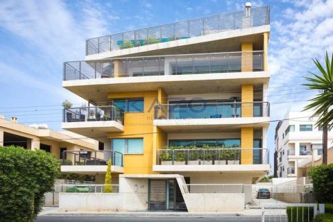 4 bedrooms Penthouse in Limassol, Cyprus No. 73937 1