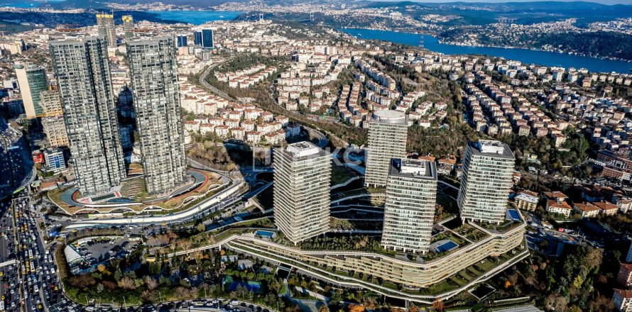 3 dormitorios Apartment en Istanbul, Turkey No. 128727