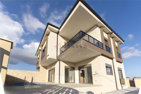 4 dormitorios Villa en Thoi Lai, Vietnam No. 120818 1