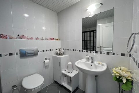 3 rooms Apartment in Phong Thanh Tay A, Vietnam No. 21787 8