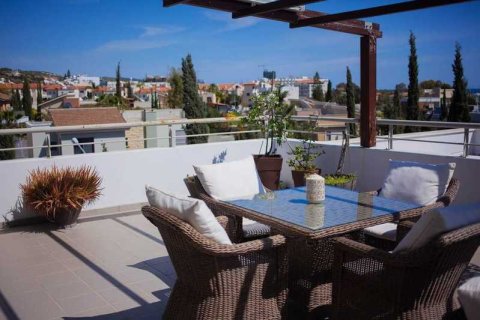 Пентхаус с 2 спальнями в Агиос Тихонас, Кипр №46383 3