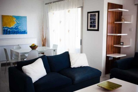 Пентхаус с 2 спальнями в Агиос Тихонас, Кипр №46383 1