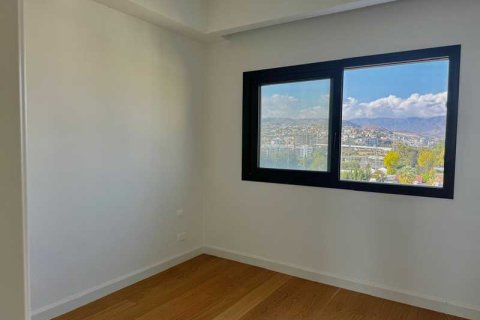 3 bedrooms Apartment in Limassol, Cyprus No. 66647 2